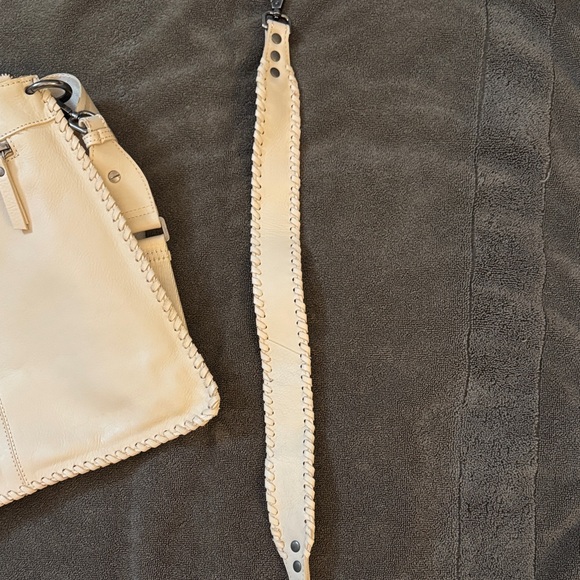 Harbour 2NdCream Crossbody Bag NWOT - Picture 8 of 8